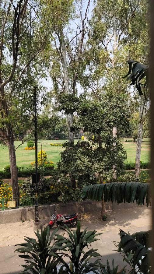 Maplewood Guest House, Neeti Bagh, New Delhiit Is A Boutiqu Guest House - Room 5 Εξωτερικό φωτογραφία