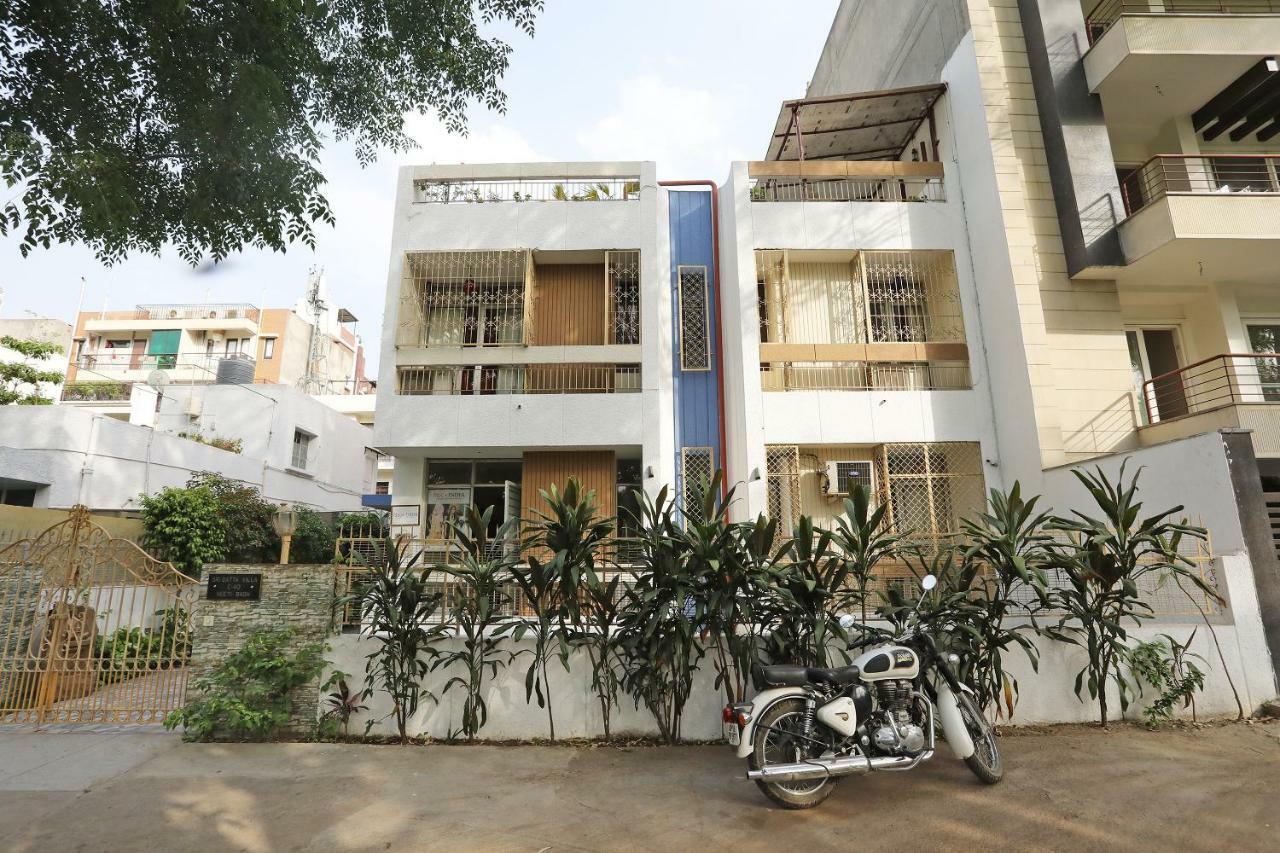 Maplewood Guest House, Neeti Bagh, New Delhiit Is A Boutiqu Guest House - Room 5 Εξωτερικό φωτογραφία