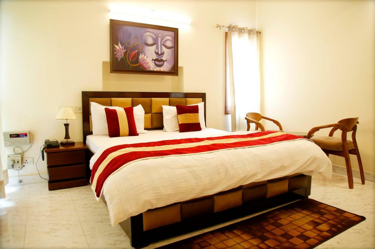 Maplewood Guest House, Neeti Bagh, New Delhiit Is A Boutiqu Guest House - Room 5 Εξωτερικό φωτογραφία