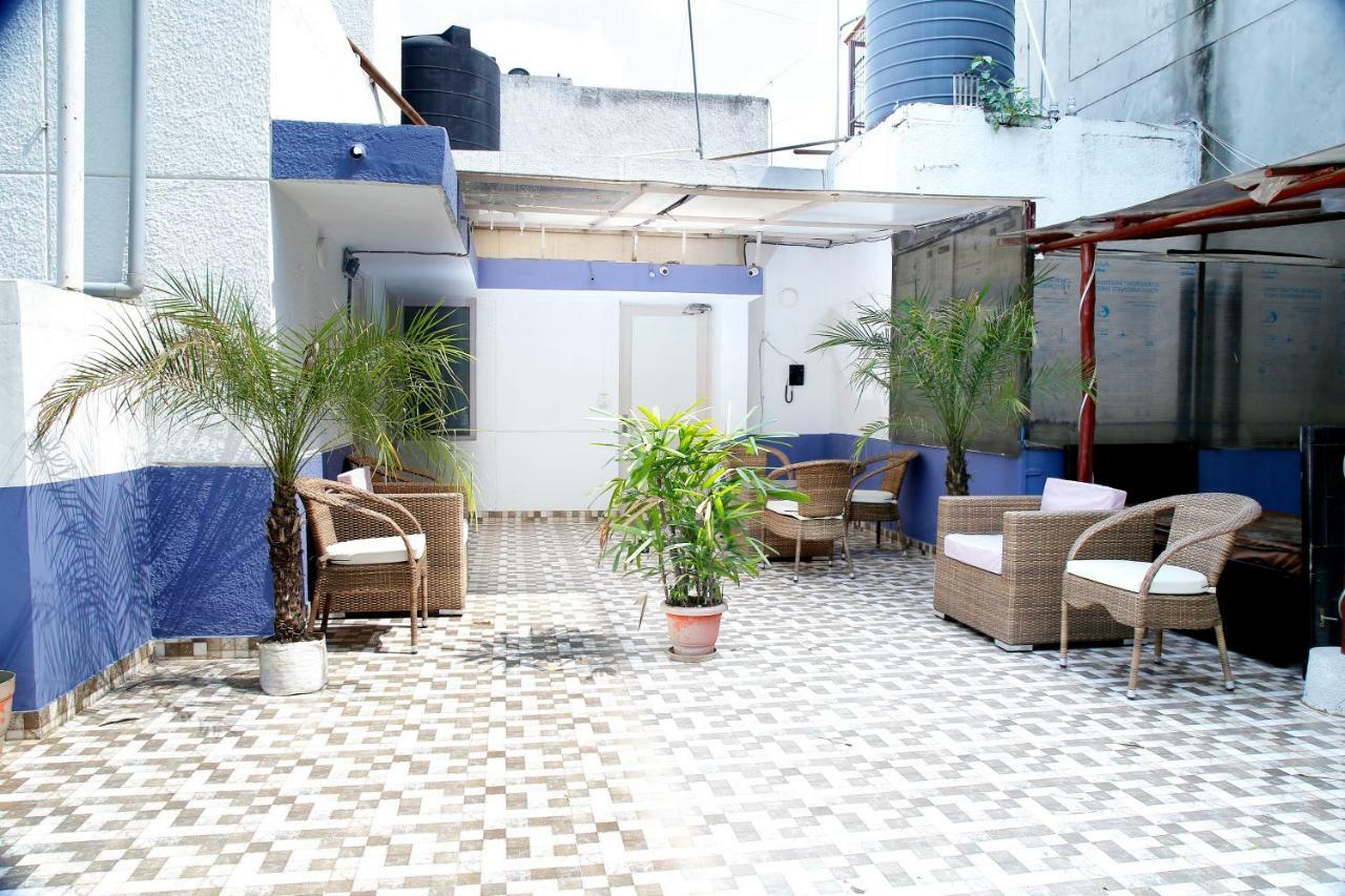 Maplewood Guest House, Neeti Bagh, New Delhiit Is A Boutiqu Guest House - Room 5 Εξωτερικό φωτογραφία
